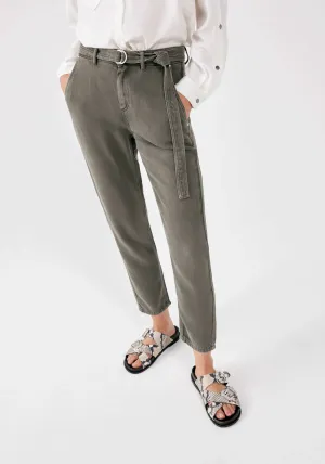 Belted Cropped Jeans