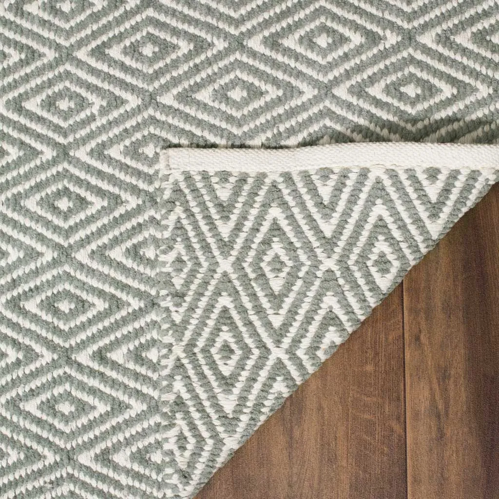 Boston Diamond Gray Area Rug