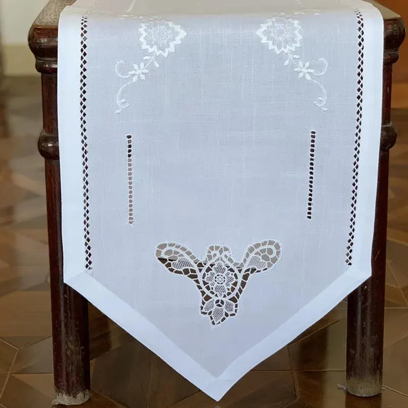 Elegant Camellia Embroidered Hemstitch Table Runner: Luxurious White Floral Design