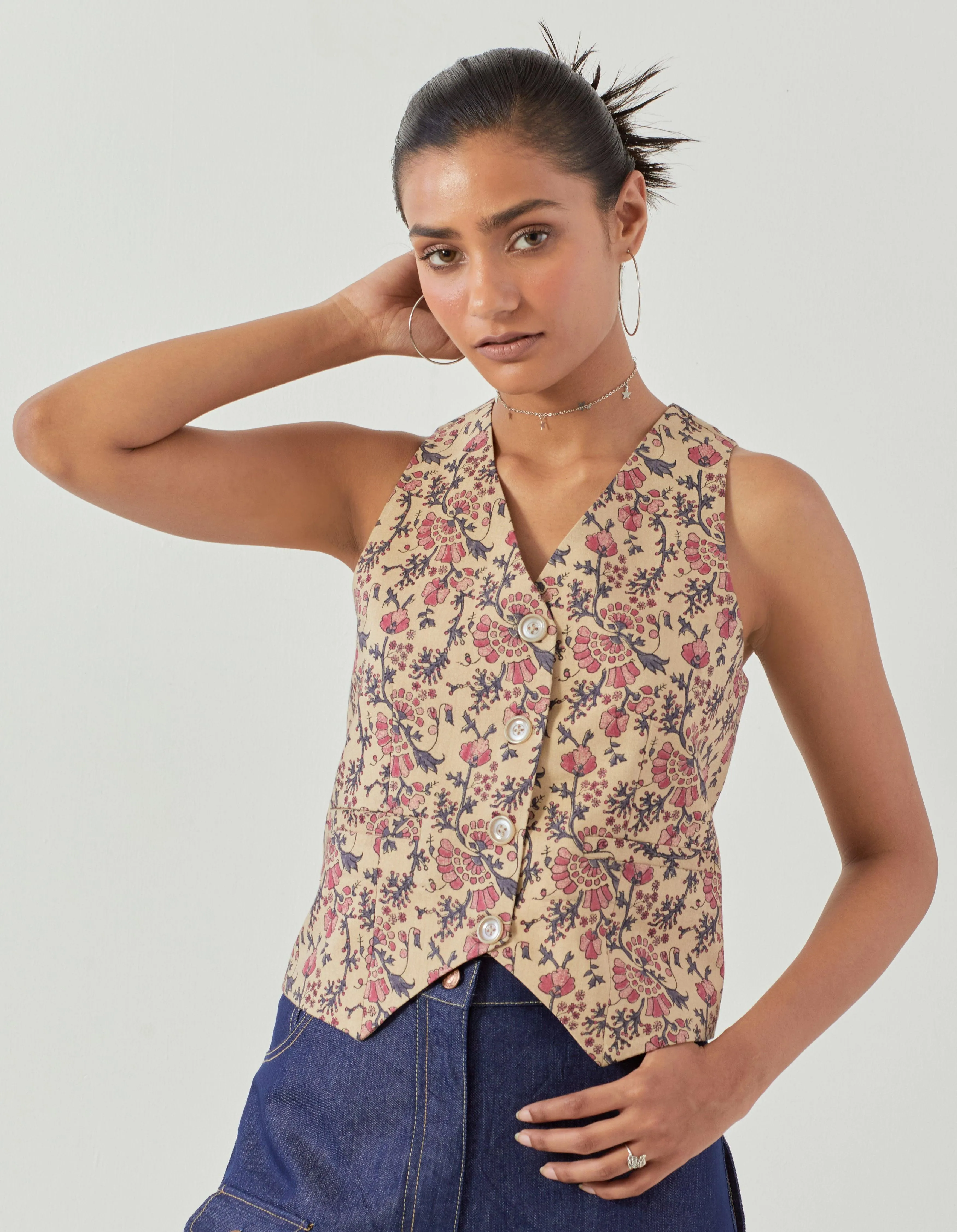 Lamara- Waist coat