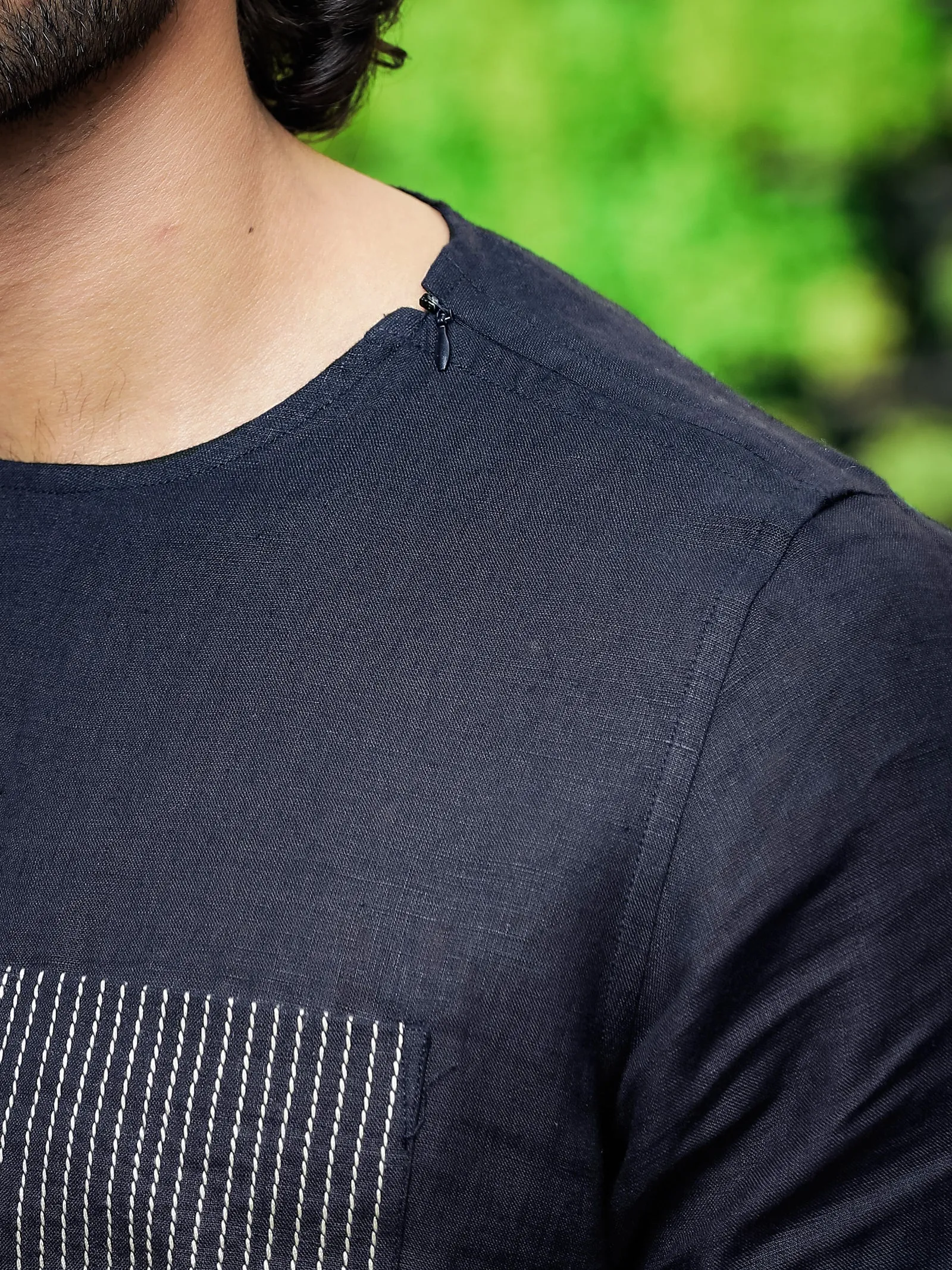 Simon - Pure Linen Stitch Detail Short Sleeve T-Shirt - Dark Blue