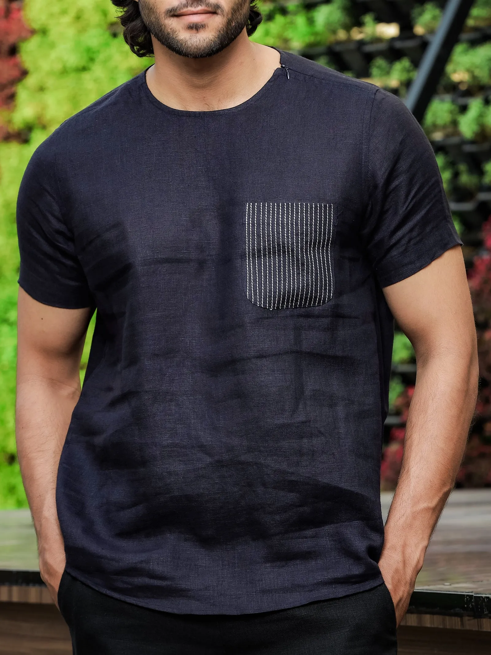 Simon - Pure Linen Stitch Detail Short Sleeve T-Shirt - Dark Blue